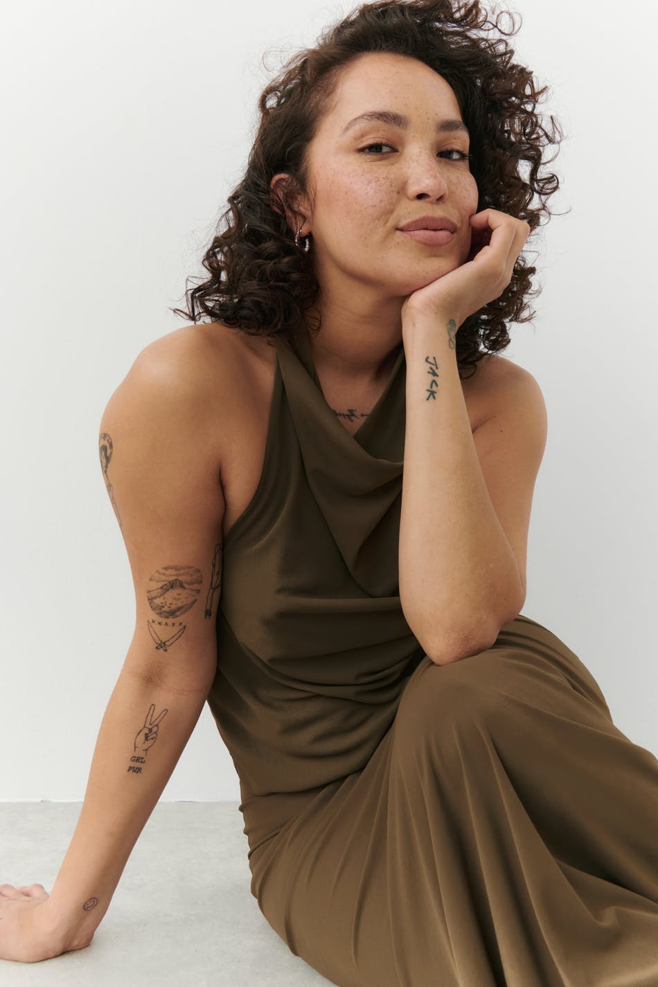 Drapy halterneck tanktop