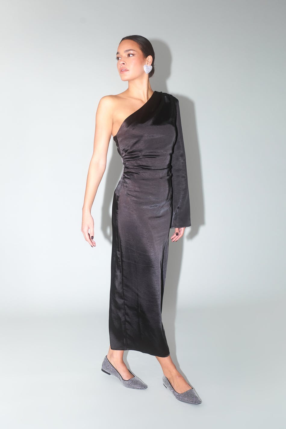 One shoulder satin dress