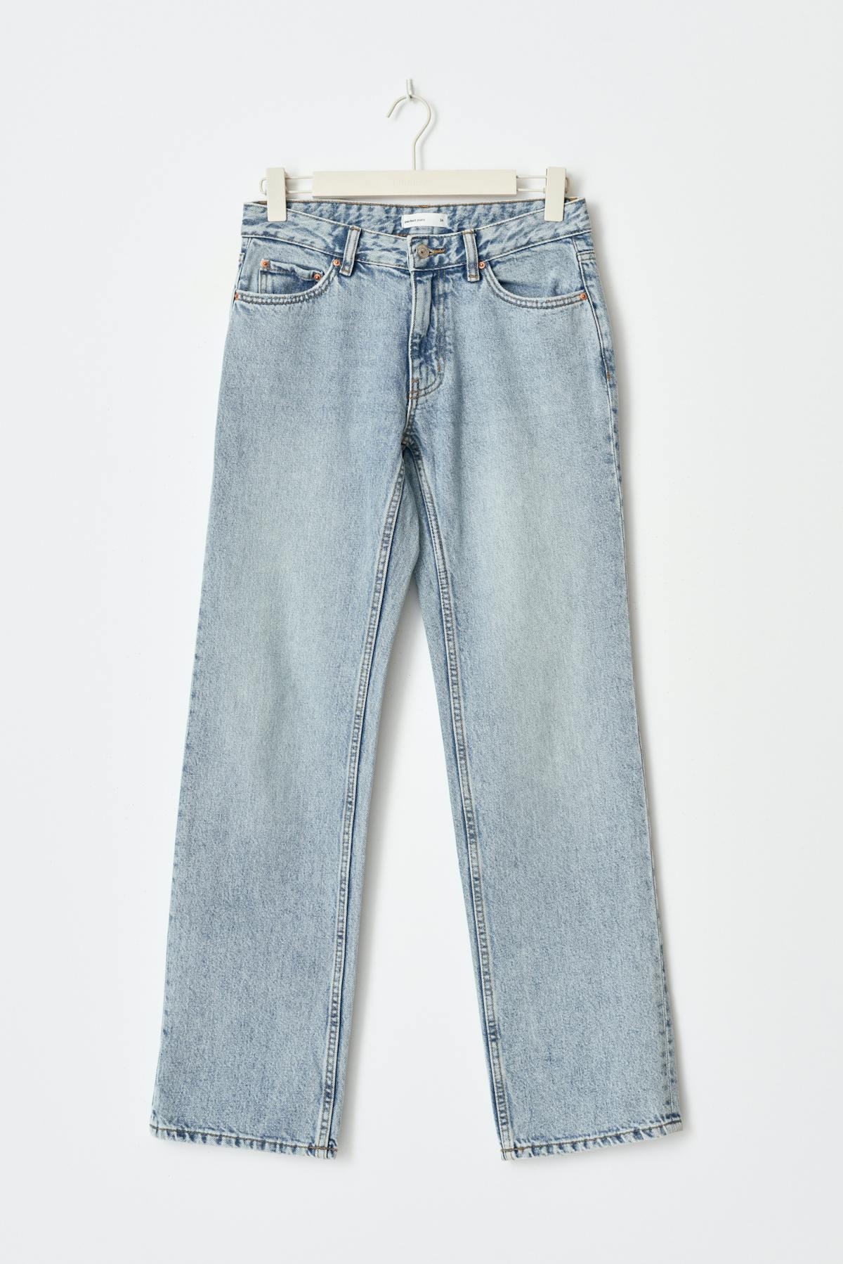 Low straight jeans