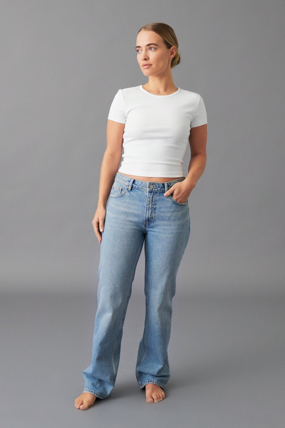 Low straight jeans