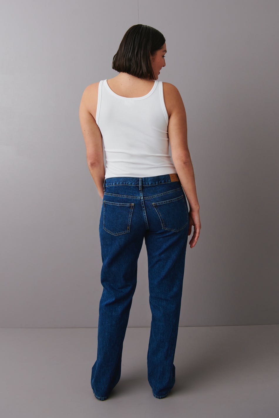 Low straight jeans