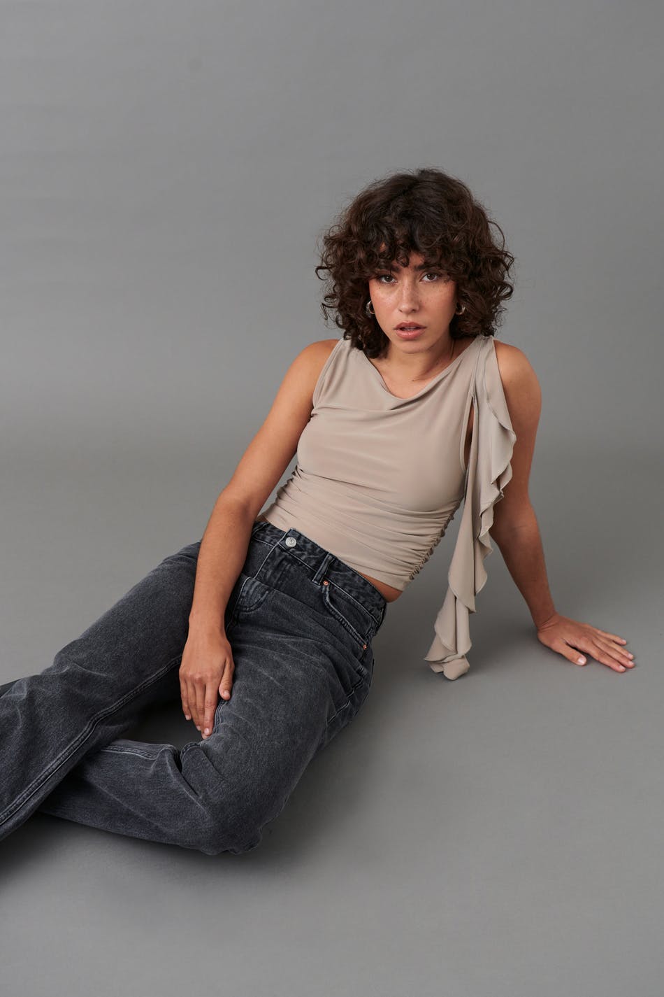 Low straight jeans