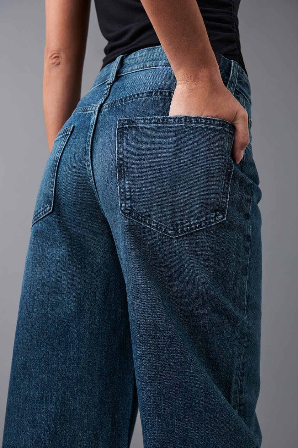 baggy wide jeans