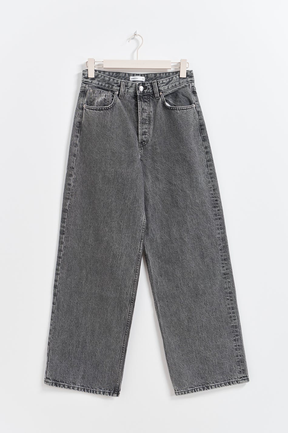 baggy wide jeans