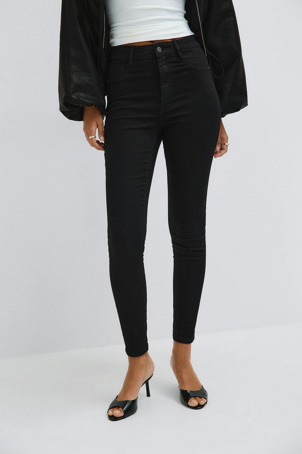 molly high waist jeans