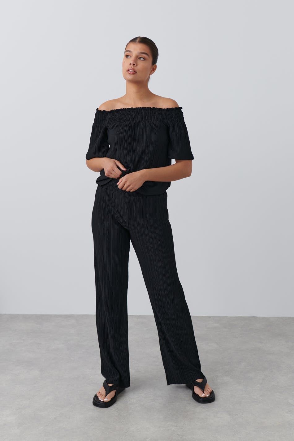 Plisse trousers