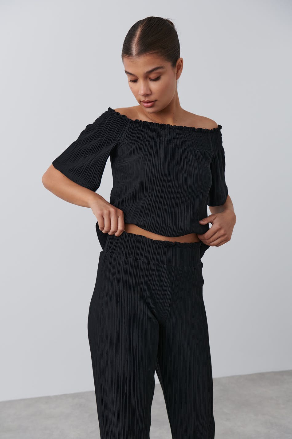 Plisse trousers