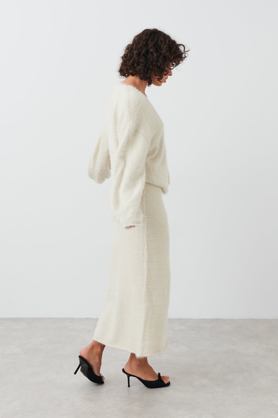 Knitted maxi skirt