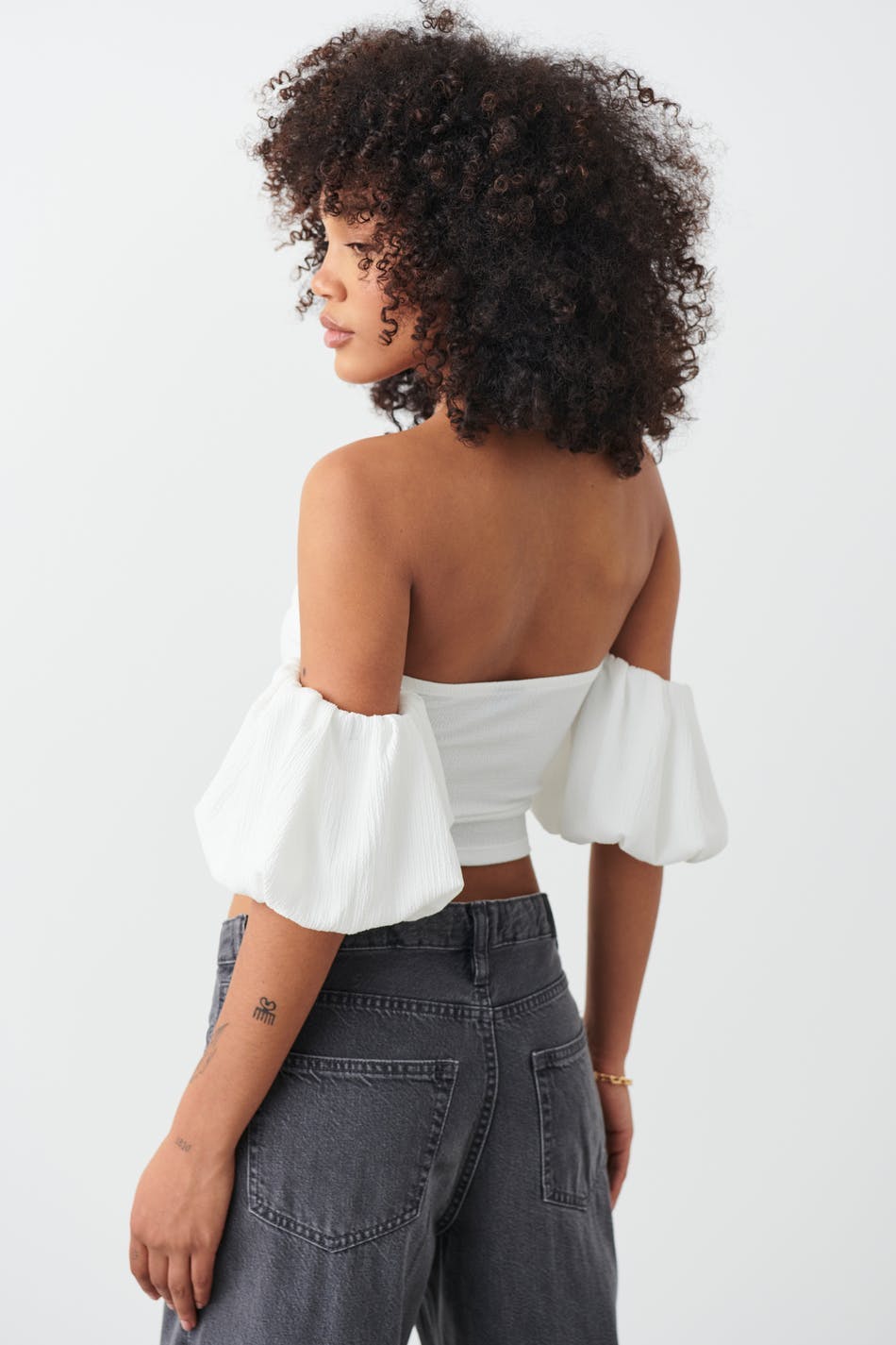 Off shoulder puff sleeve top