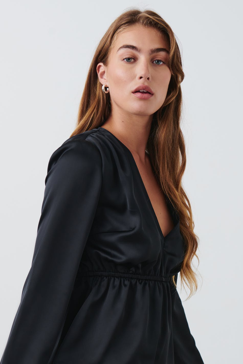 Shoulder pads blouse