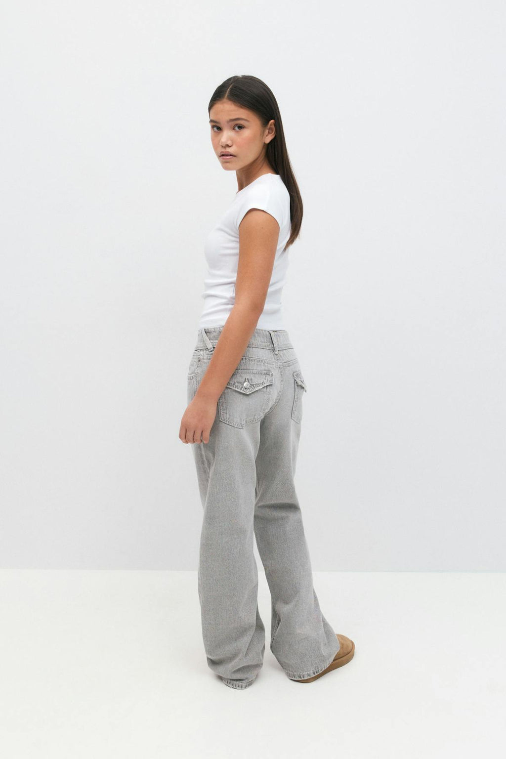low waist wide jeans