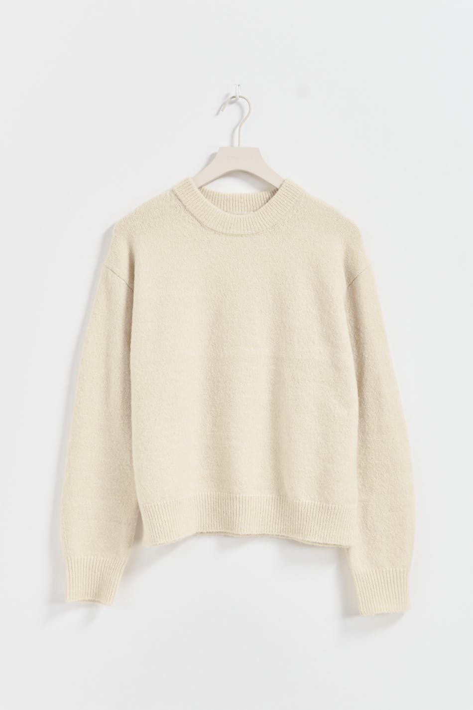 Y knitted soft sweater
