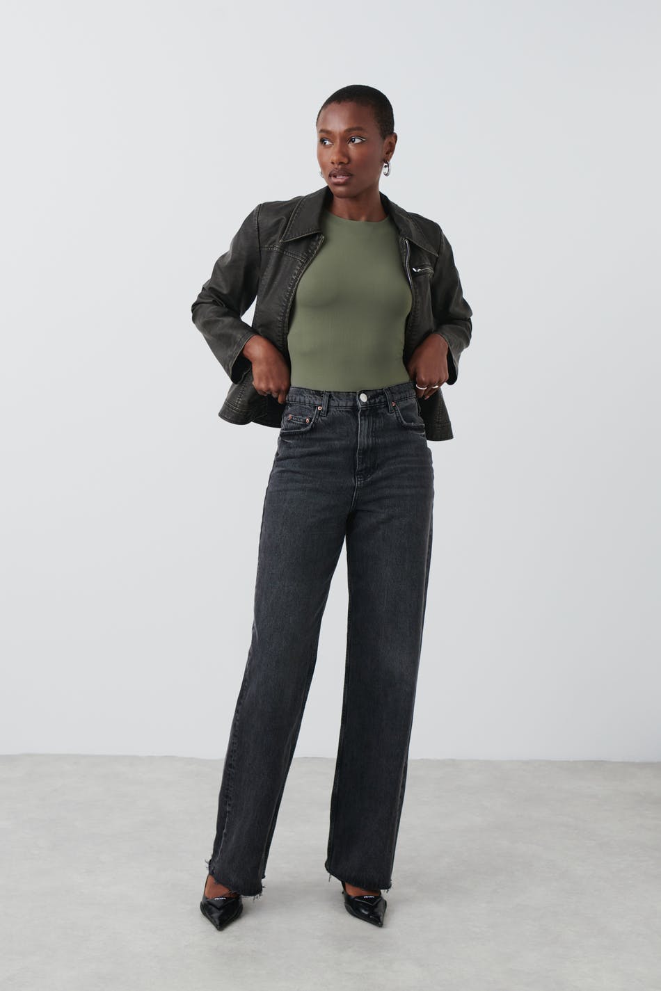 Stretchy sleeveless body