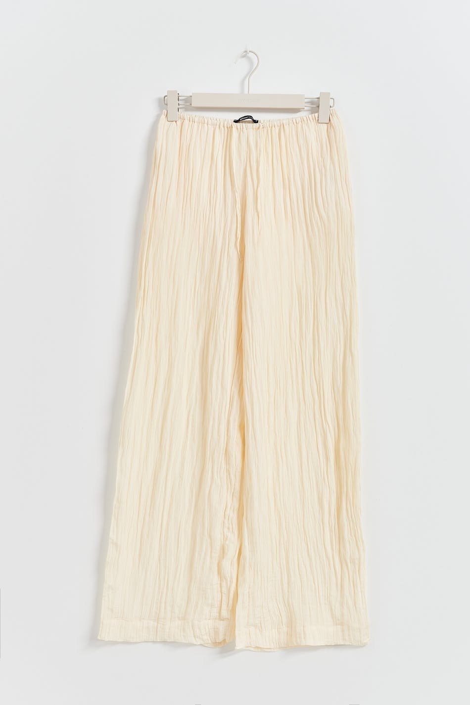 Crinkle texture trousers