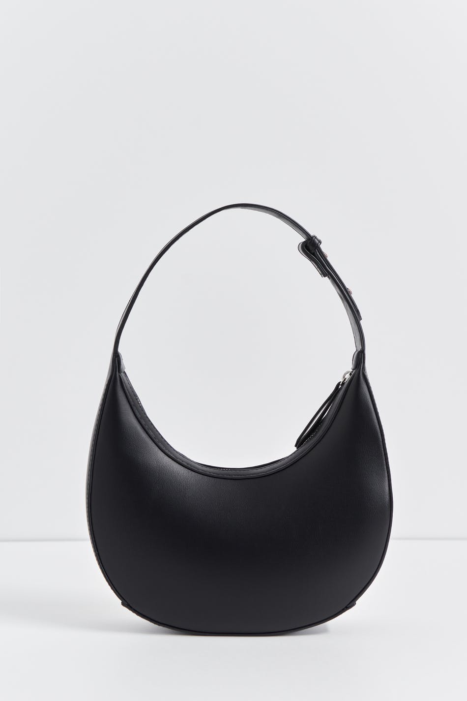 Halfmoon bag
