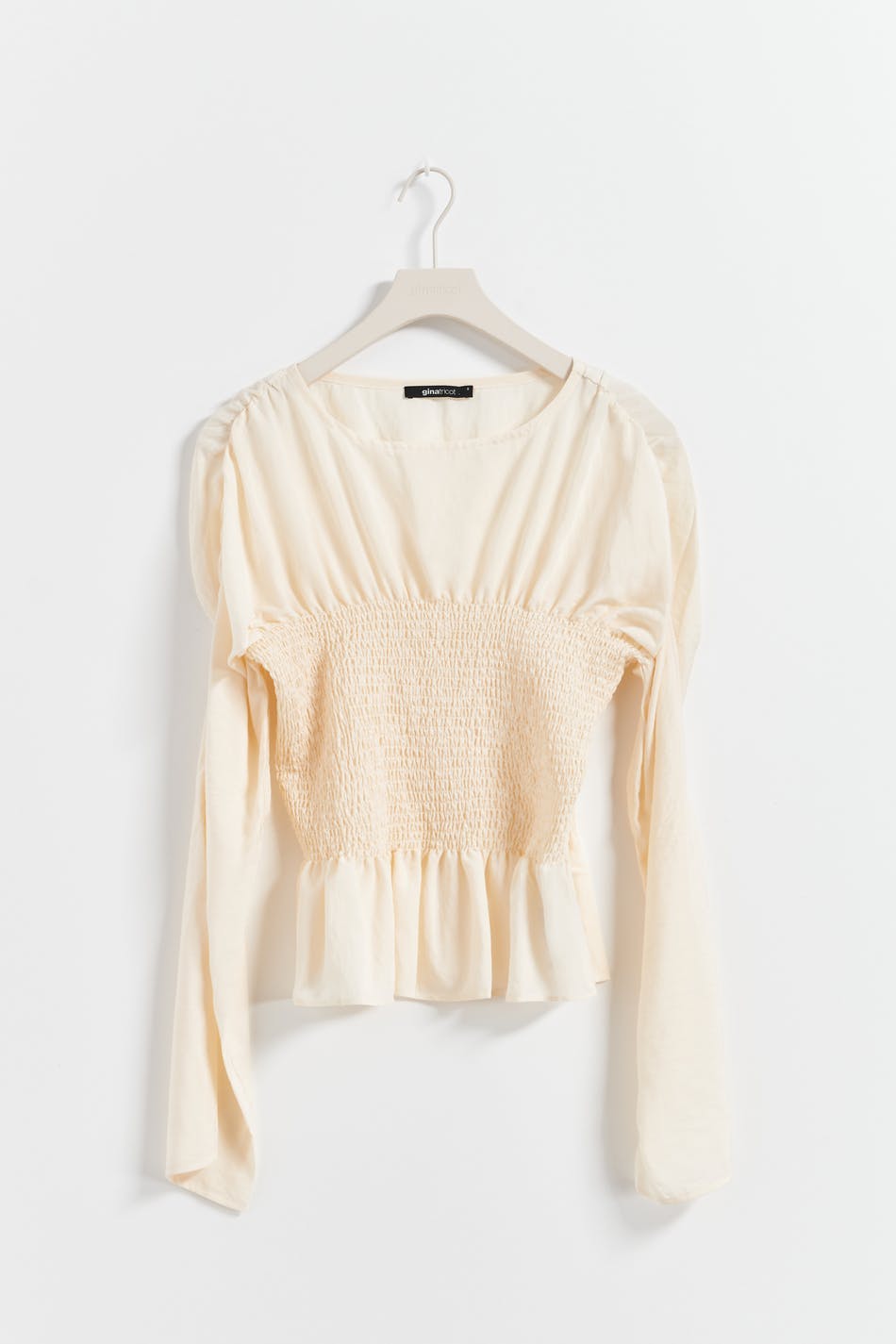 Puff sleeve blouse