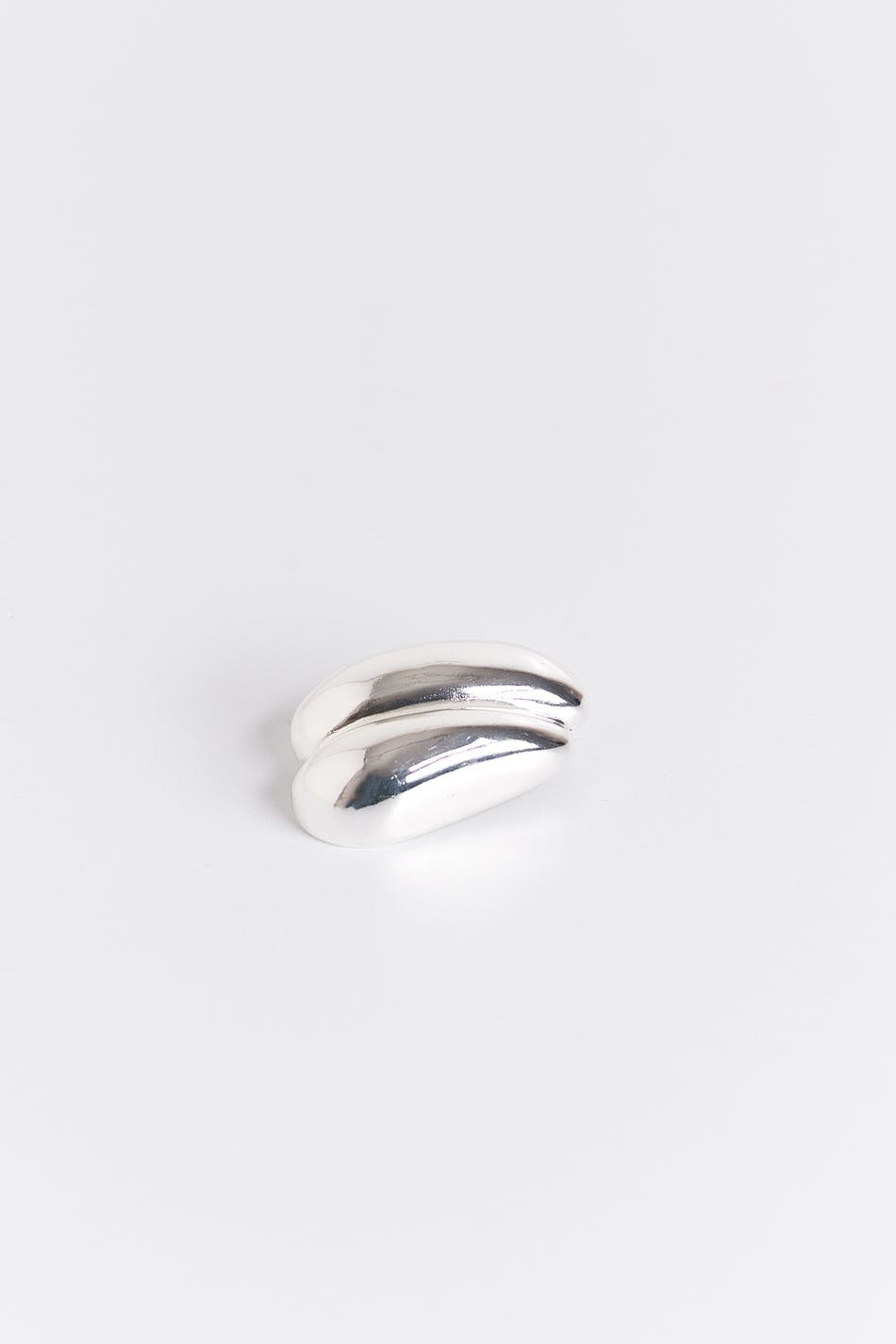 Uneven brooch