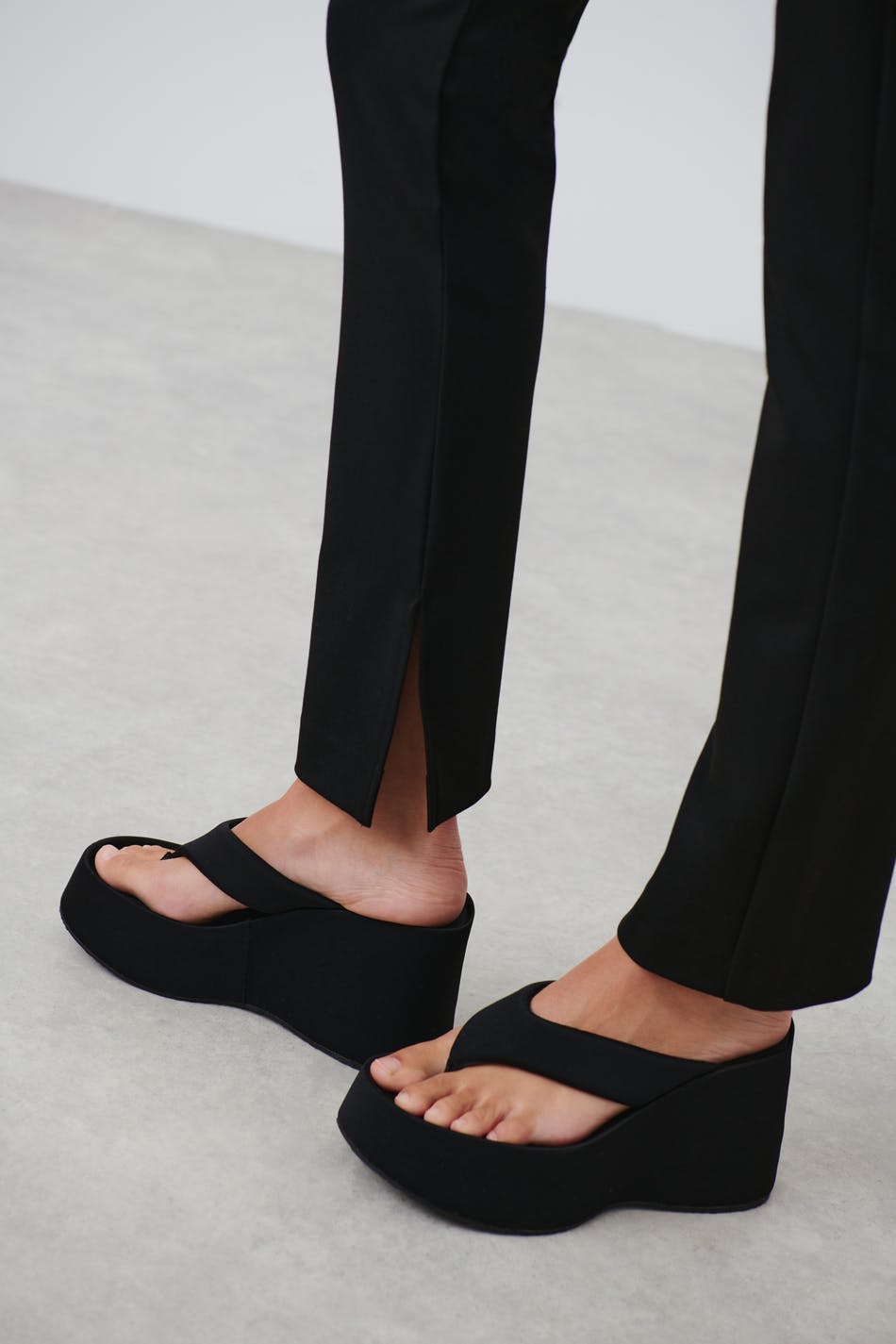 Slim slit trousers
