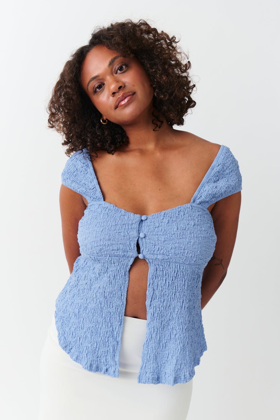 Structure button top