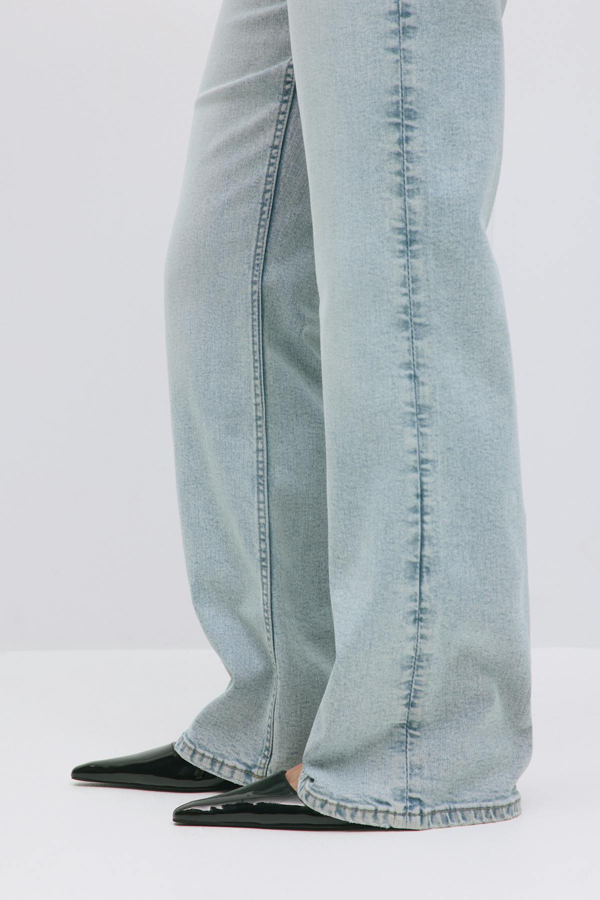 Comfy wide jeans
