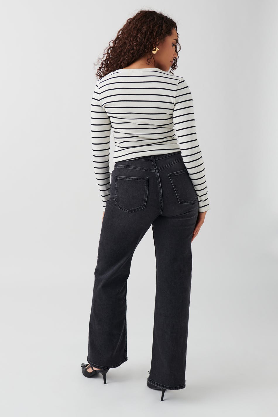 Comfy wide jeans