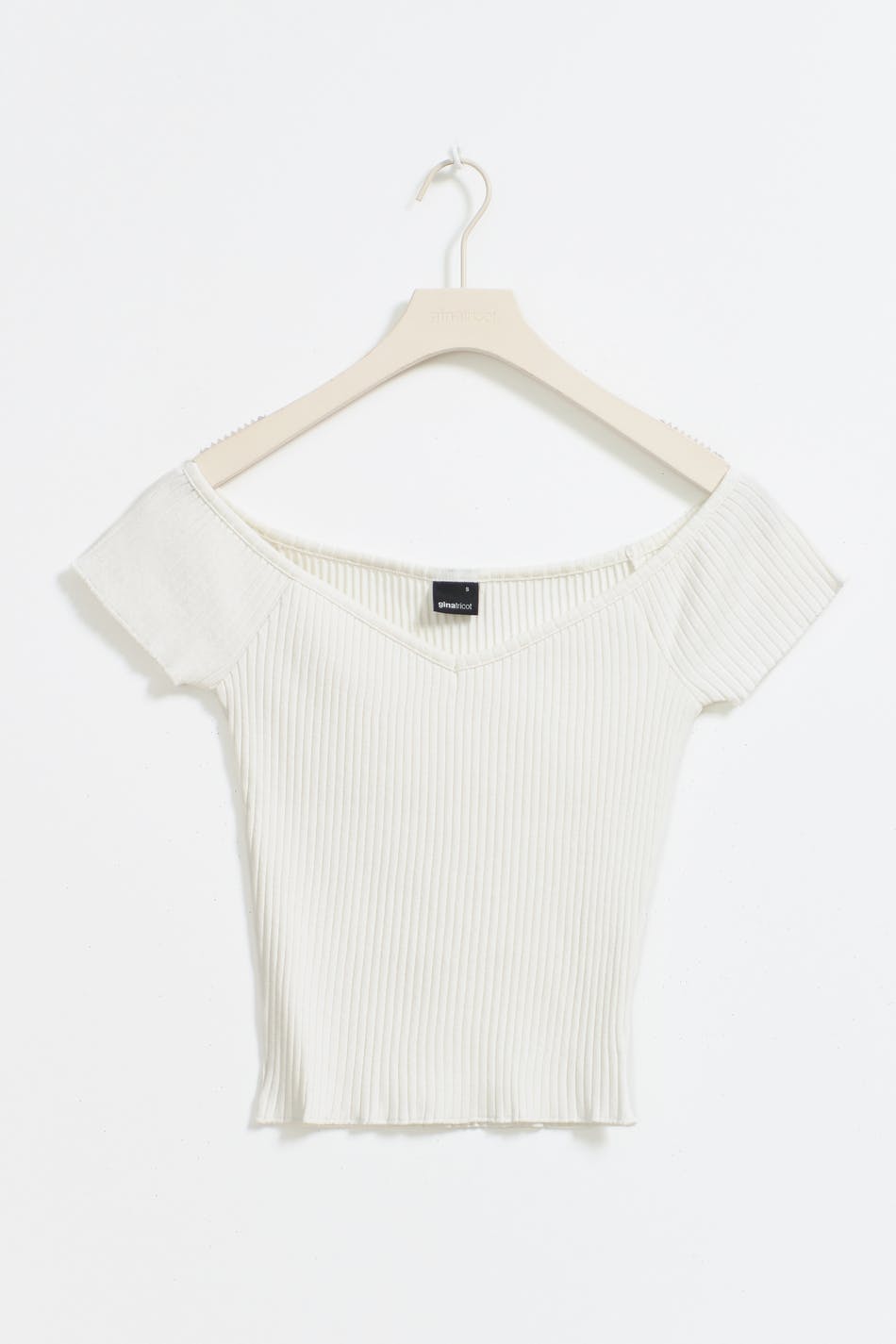 Heart shape rib top