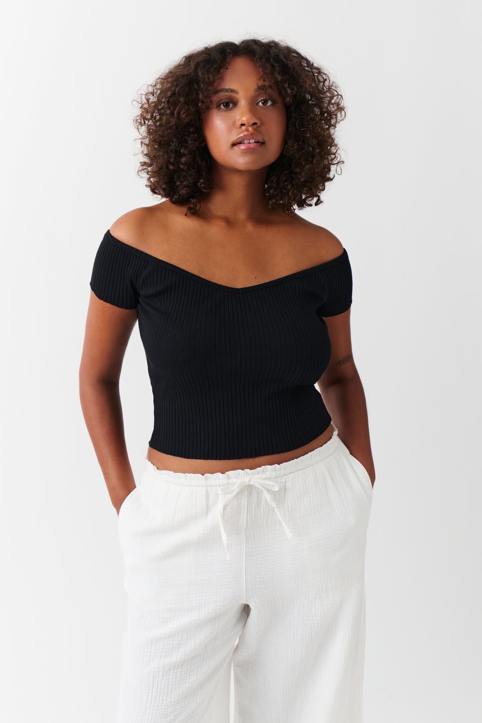 Heart shape rib top