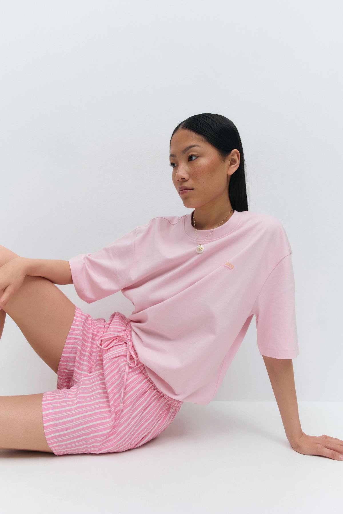 Relaxed linen blend shorts