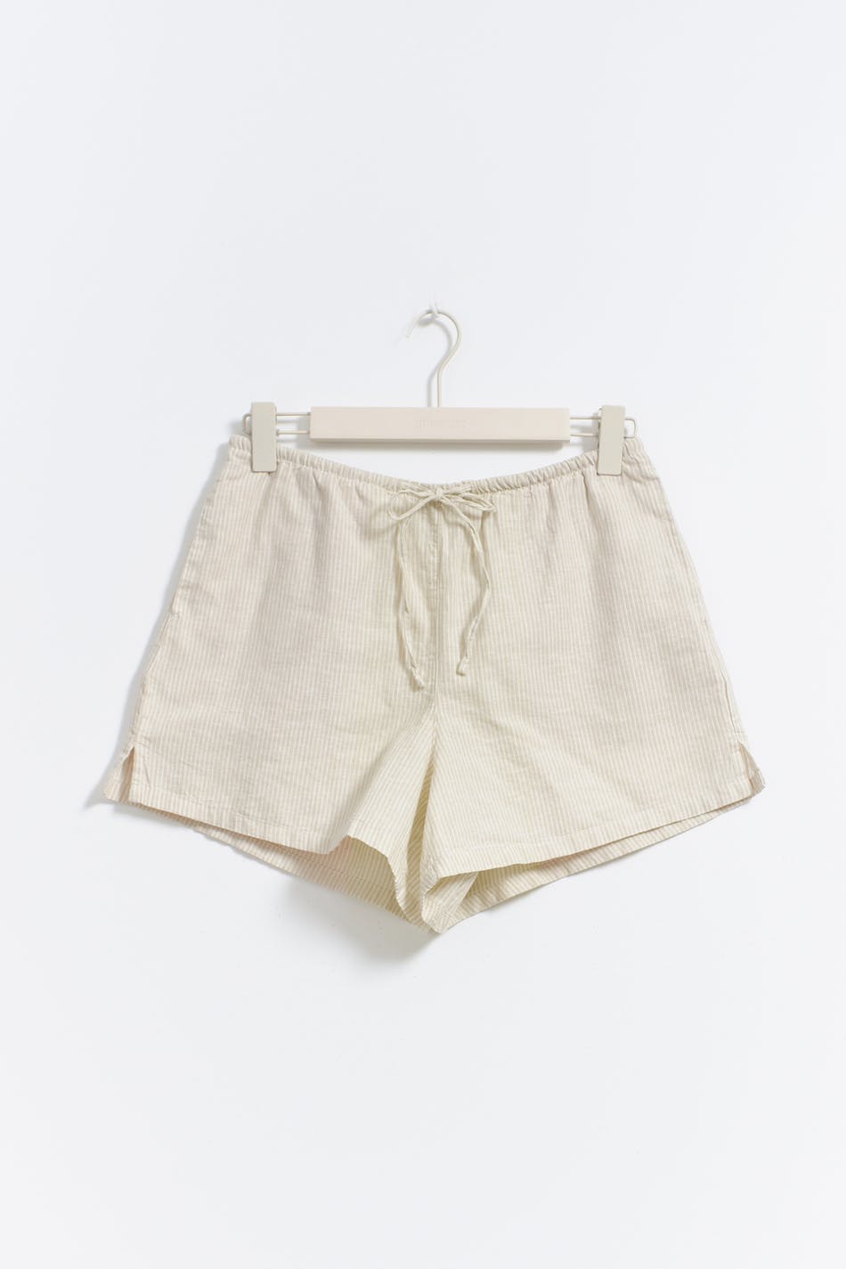 Relaxed linen blend shorts