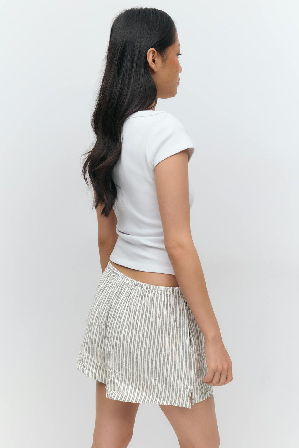 Relaxed linen blend shorts