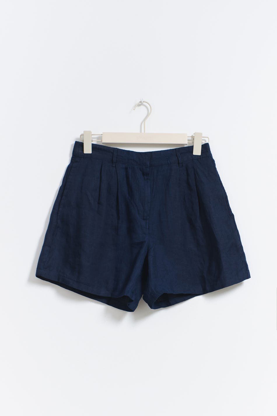 Linen shorts