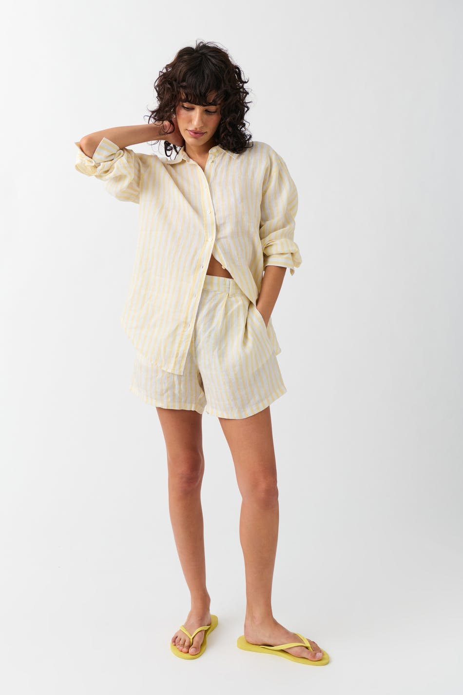 Linen shorts