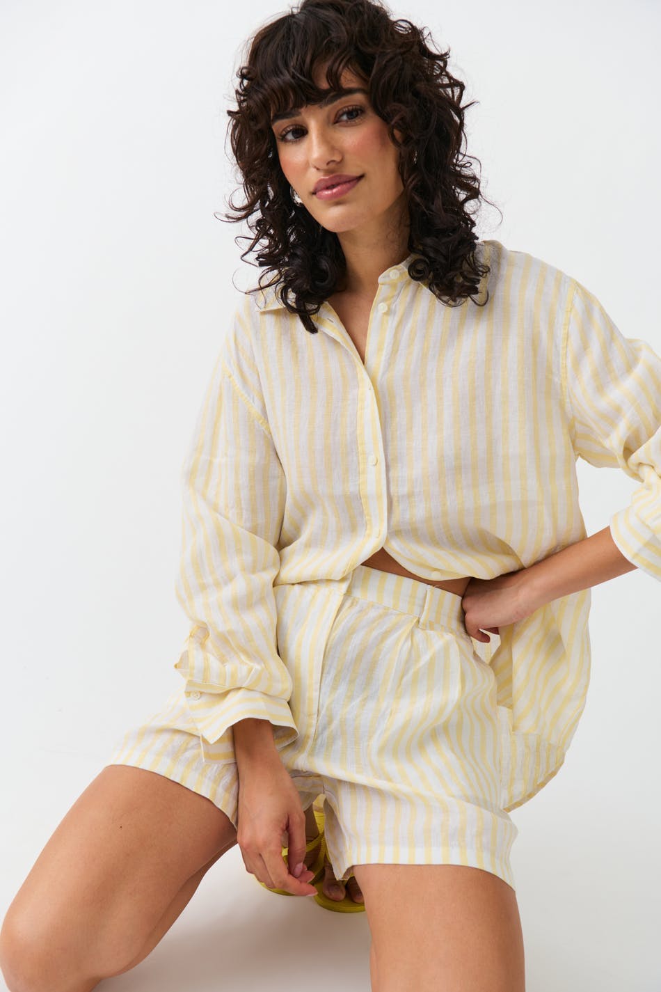 Linen shorts