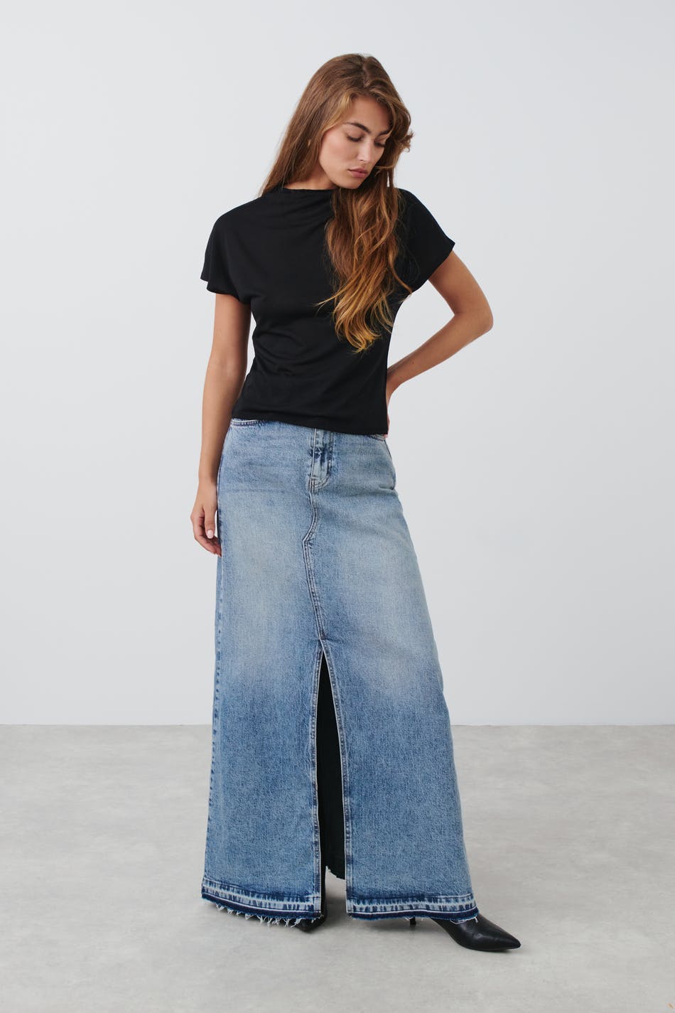 Funnel neck top