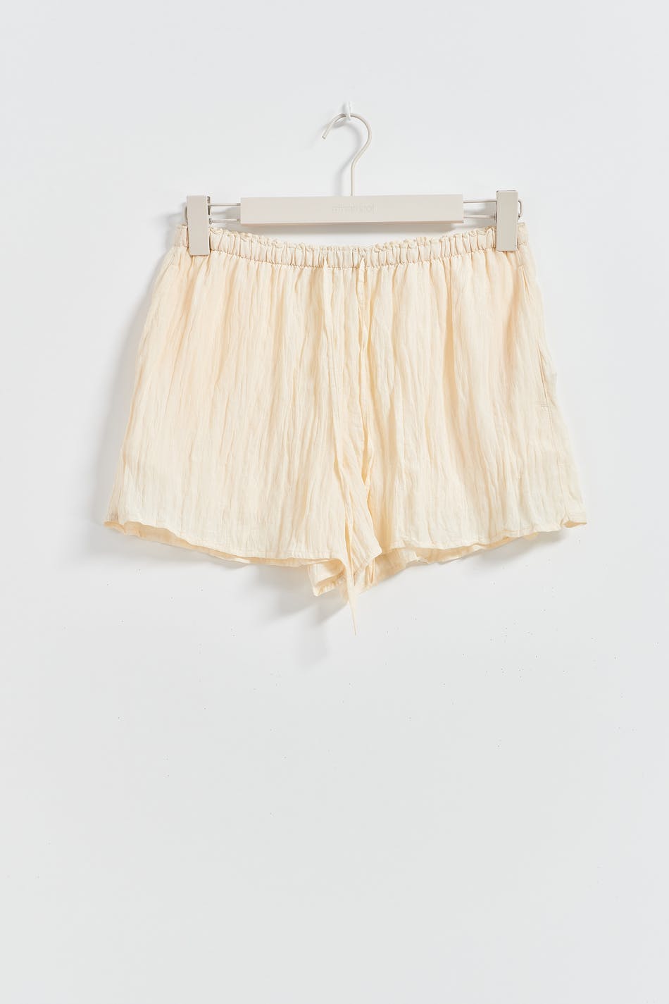 Crinkle shorts