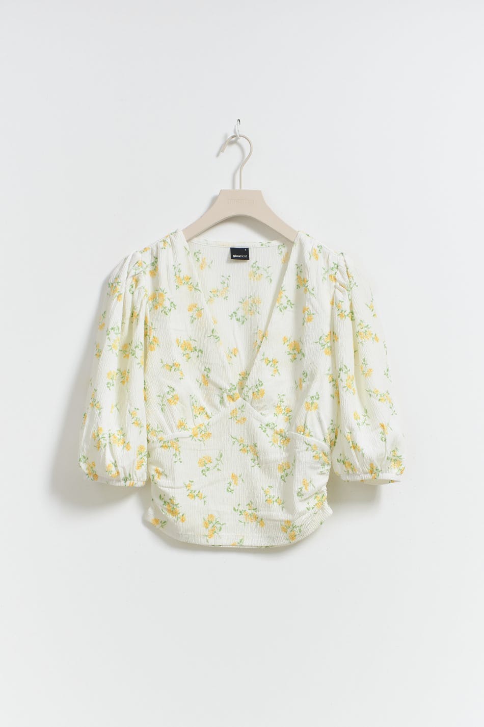 Puff sleeve top