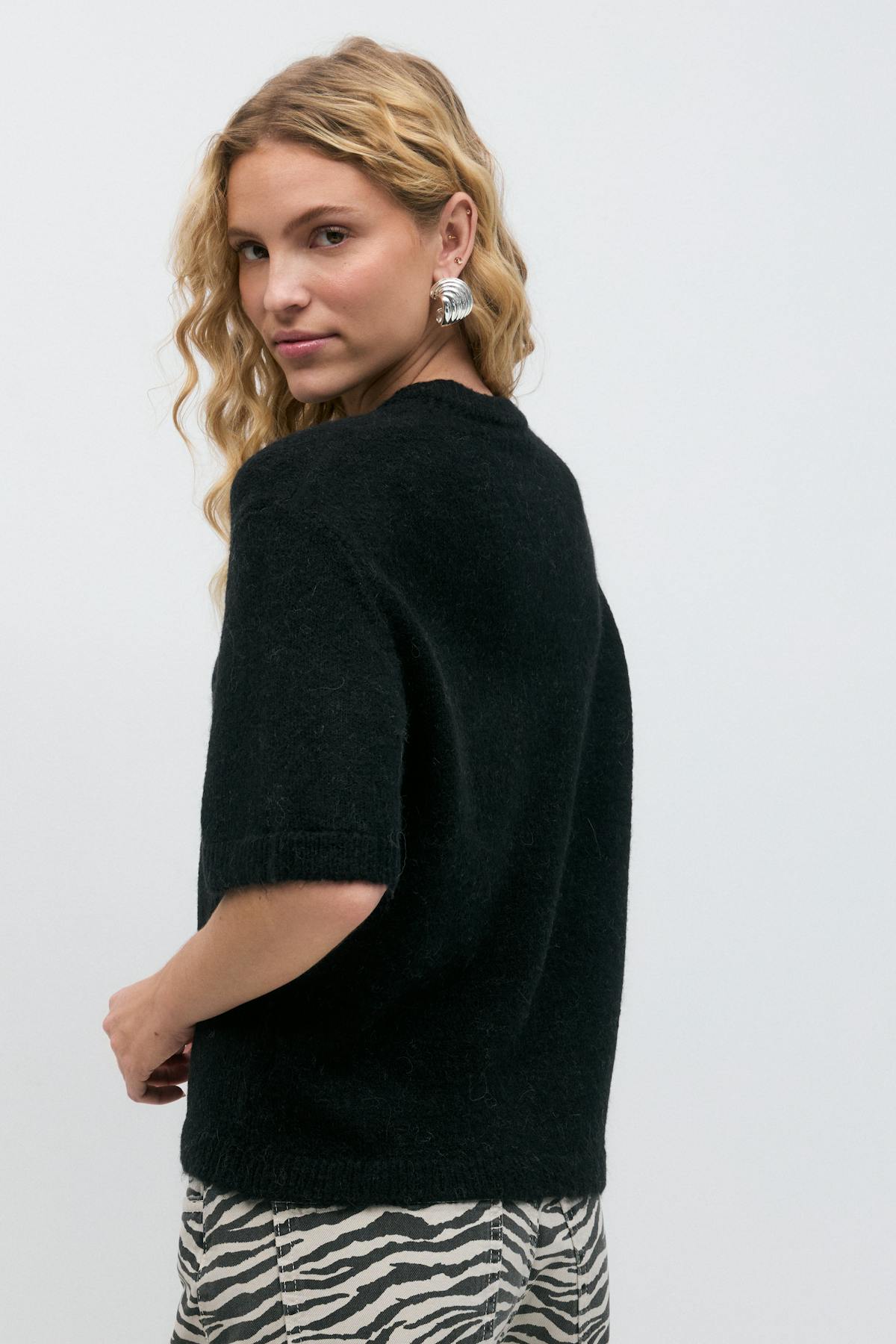 Knitted top