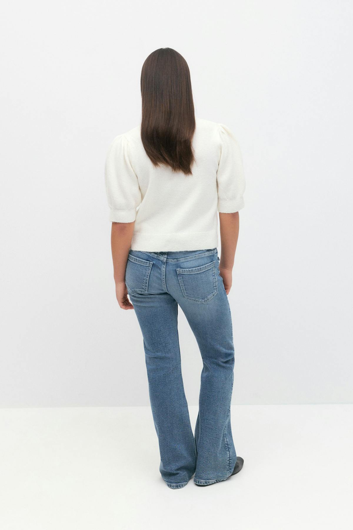 Front pocket bootcut jeans