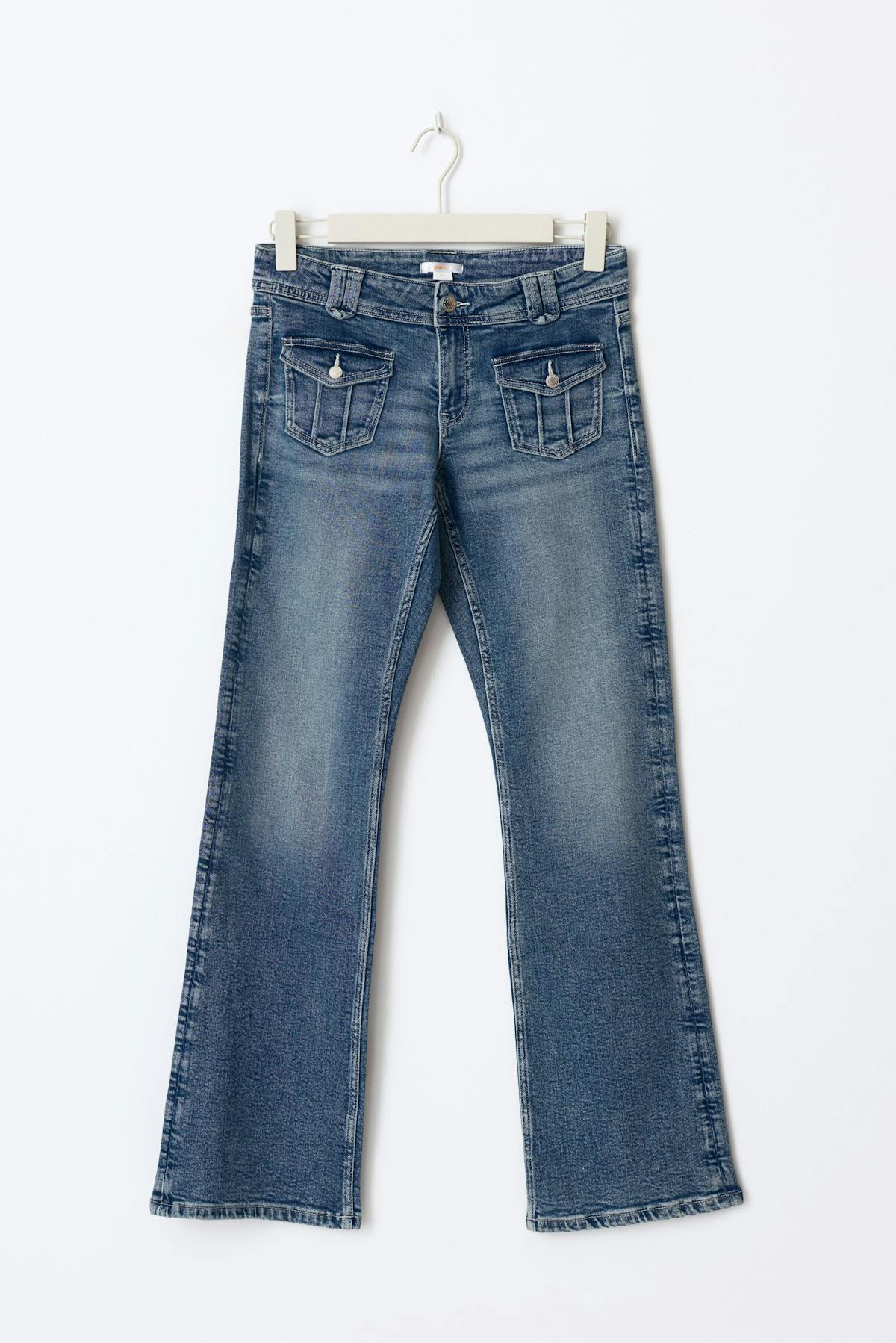Front pocket bootcut jeans