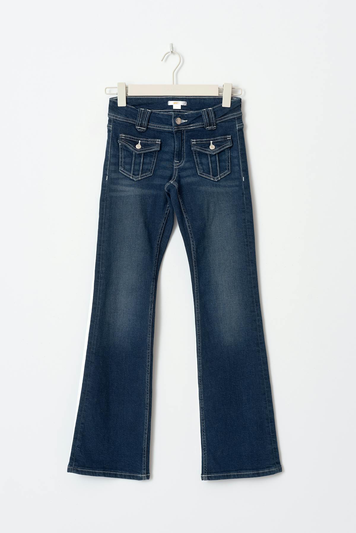 Front pocket bootcut jeans