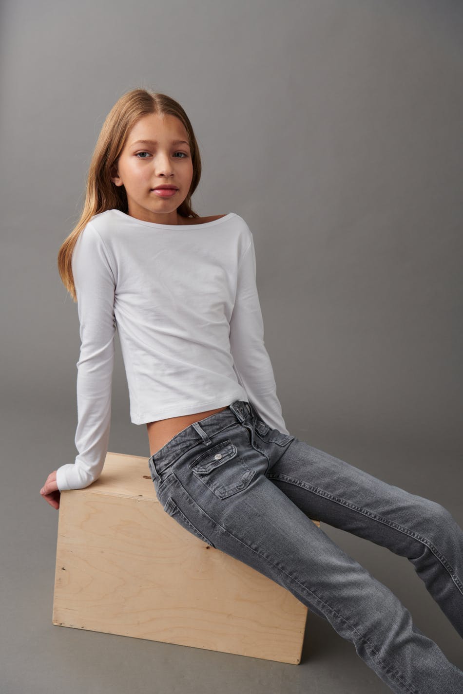 Front pocket bootcut jeans