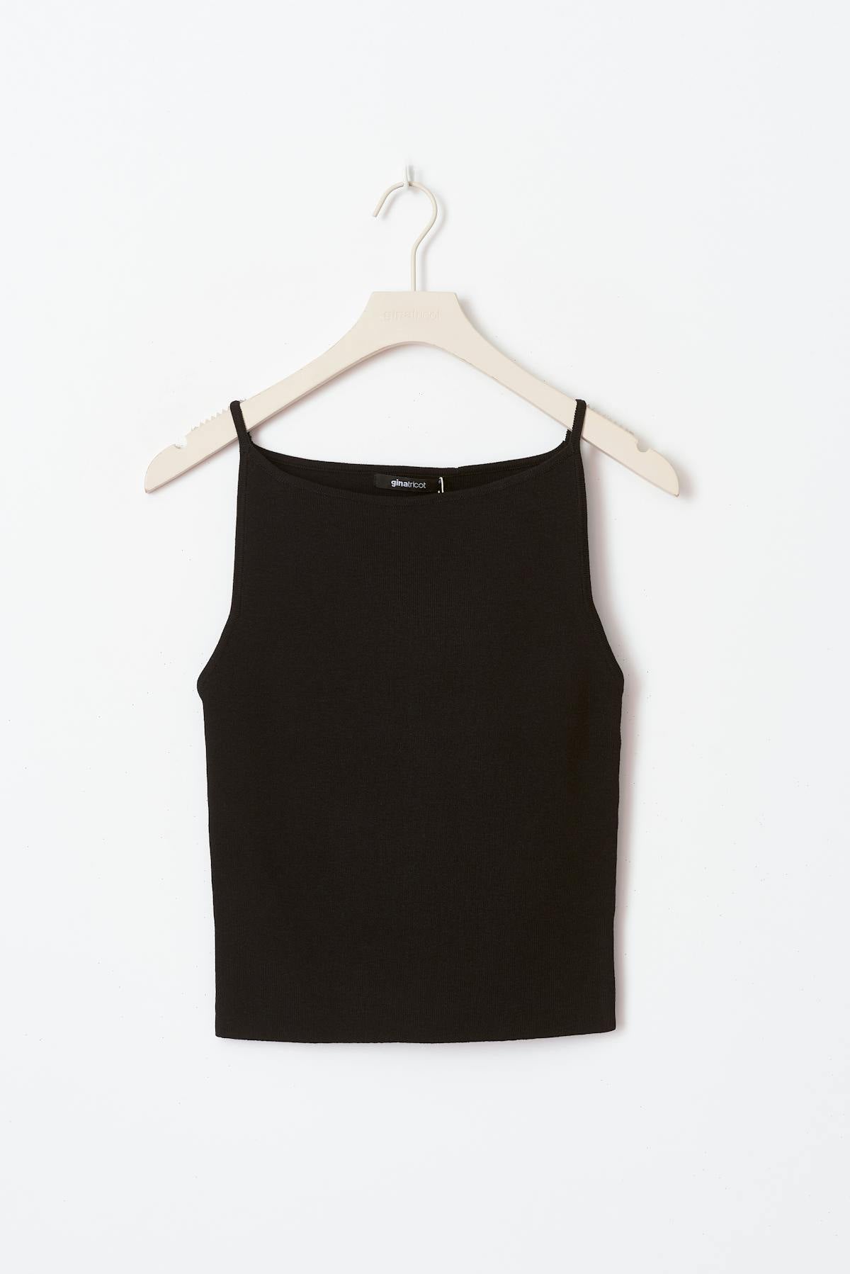 Knitted strap singlet