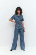 High and wide jeans