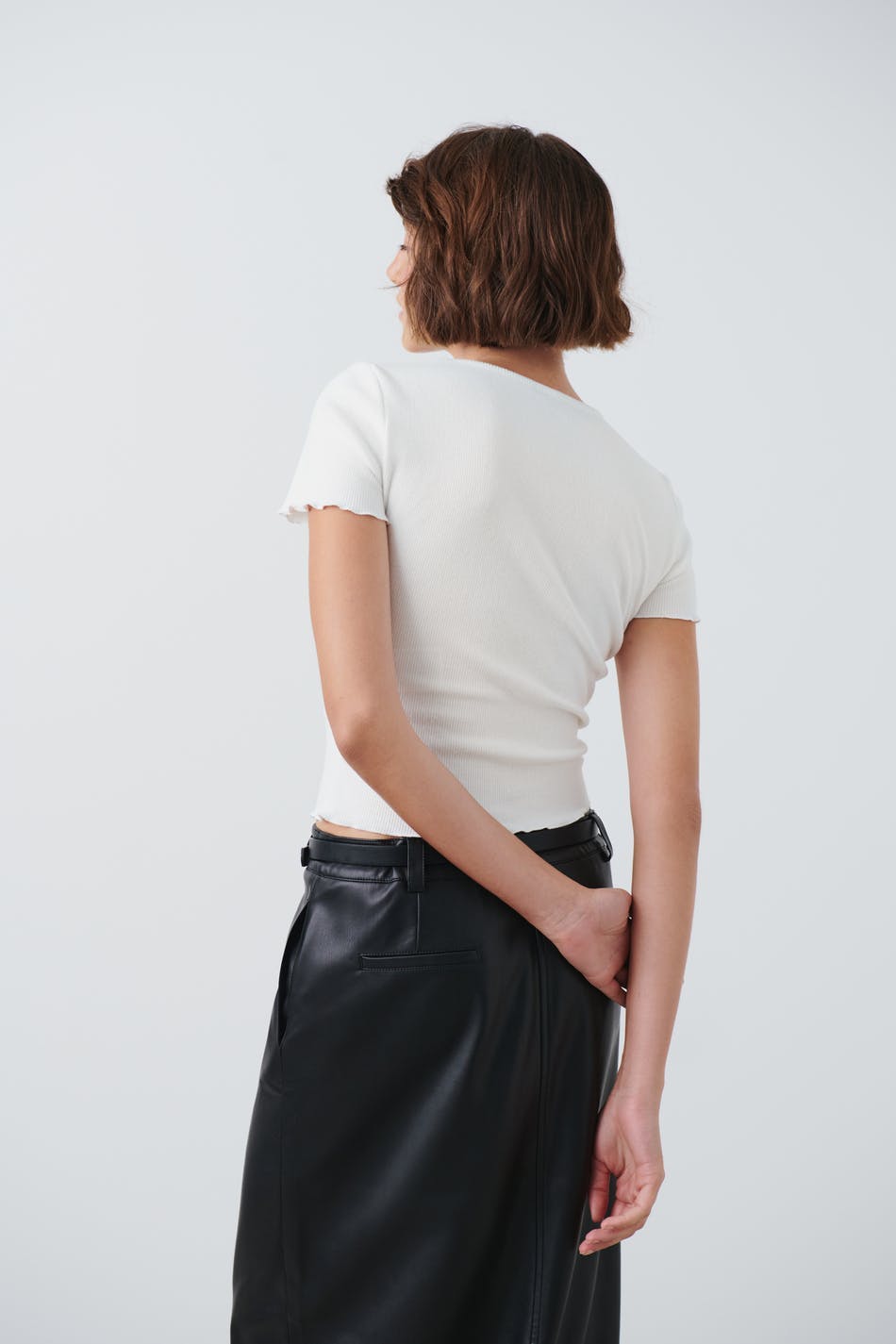 Brushed rib top