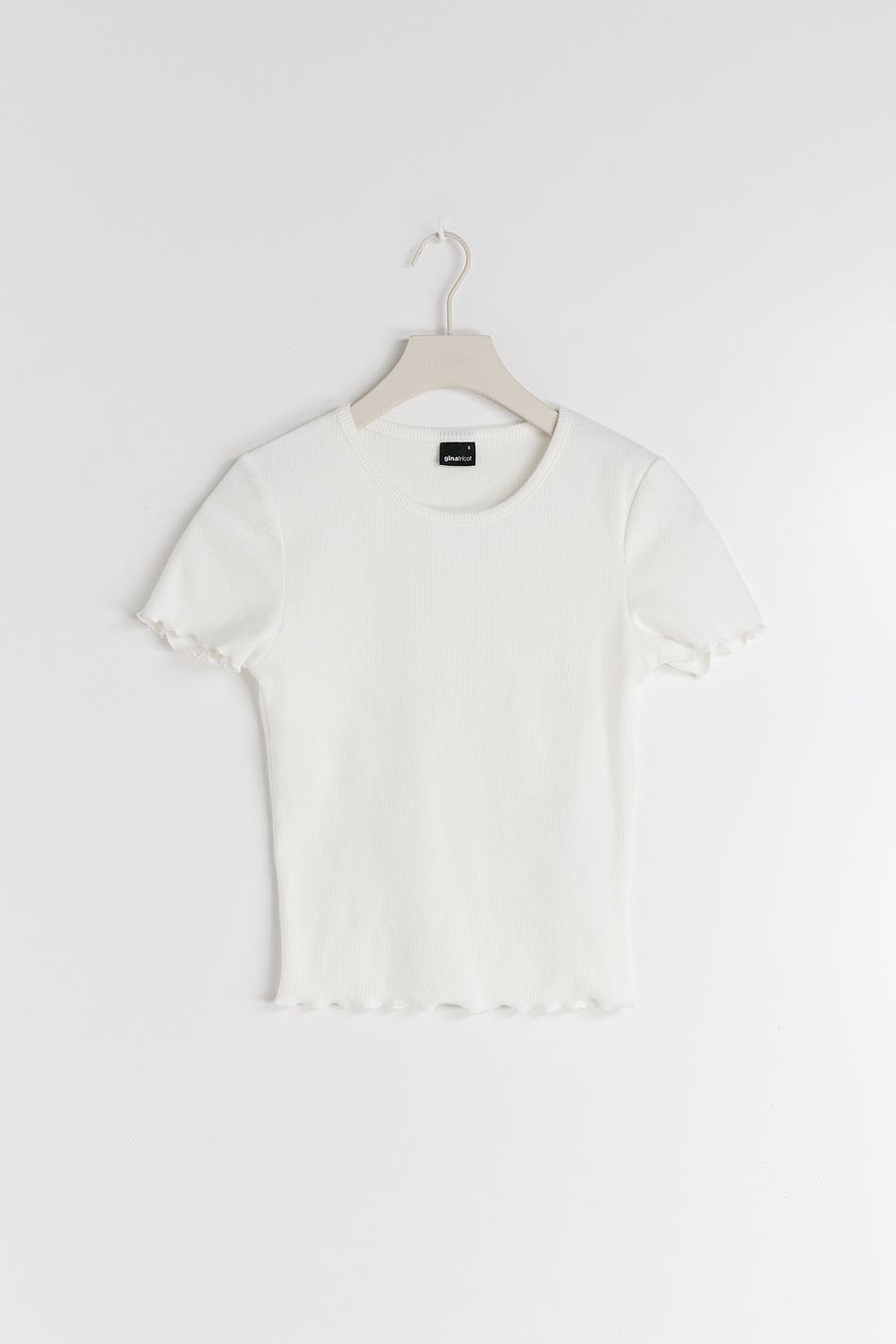 Brushed rib top