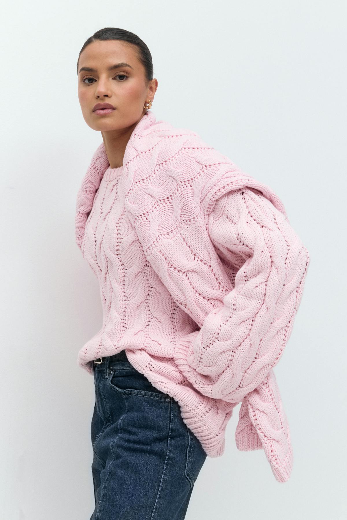 Cable knitted sweater