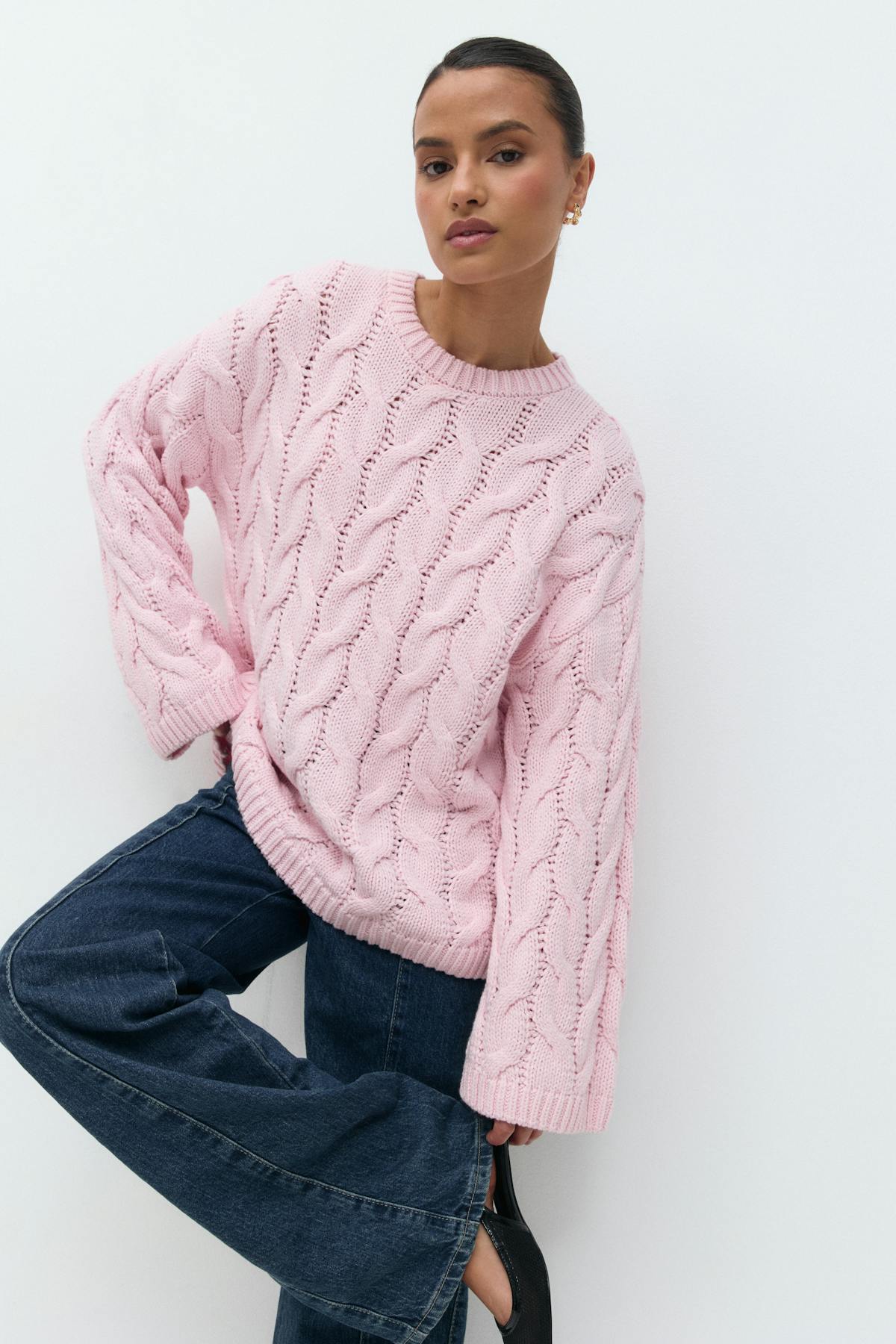 Cable knitted sweater