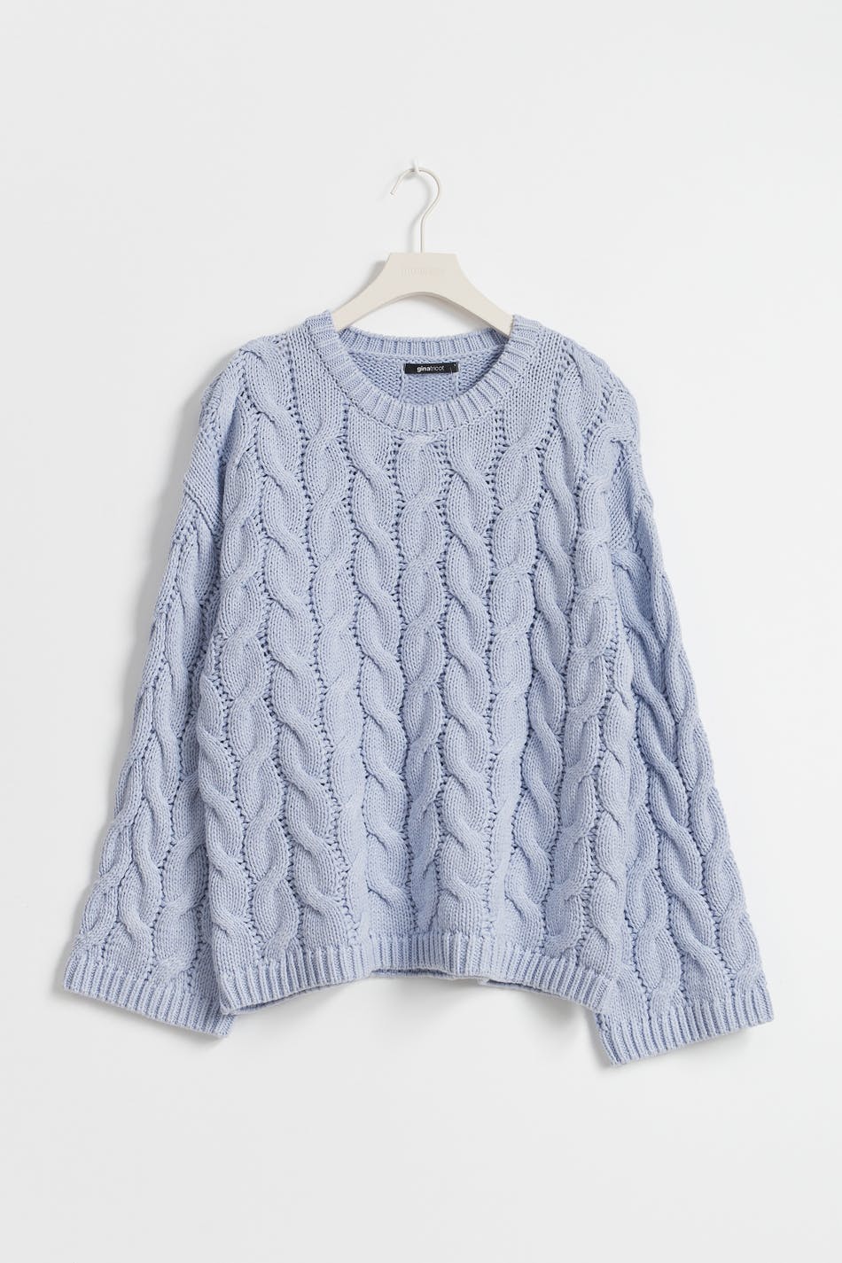 Cable knitted sweater
