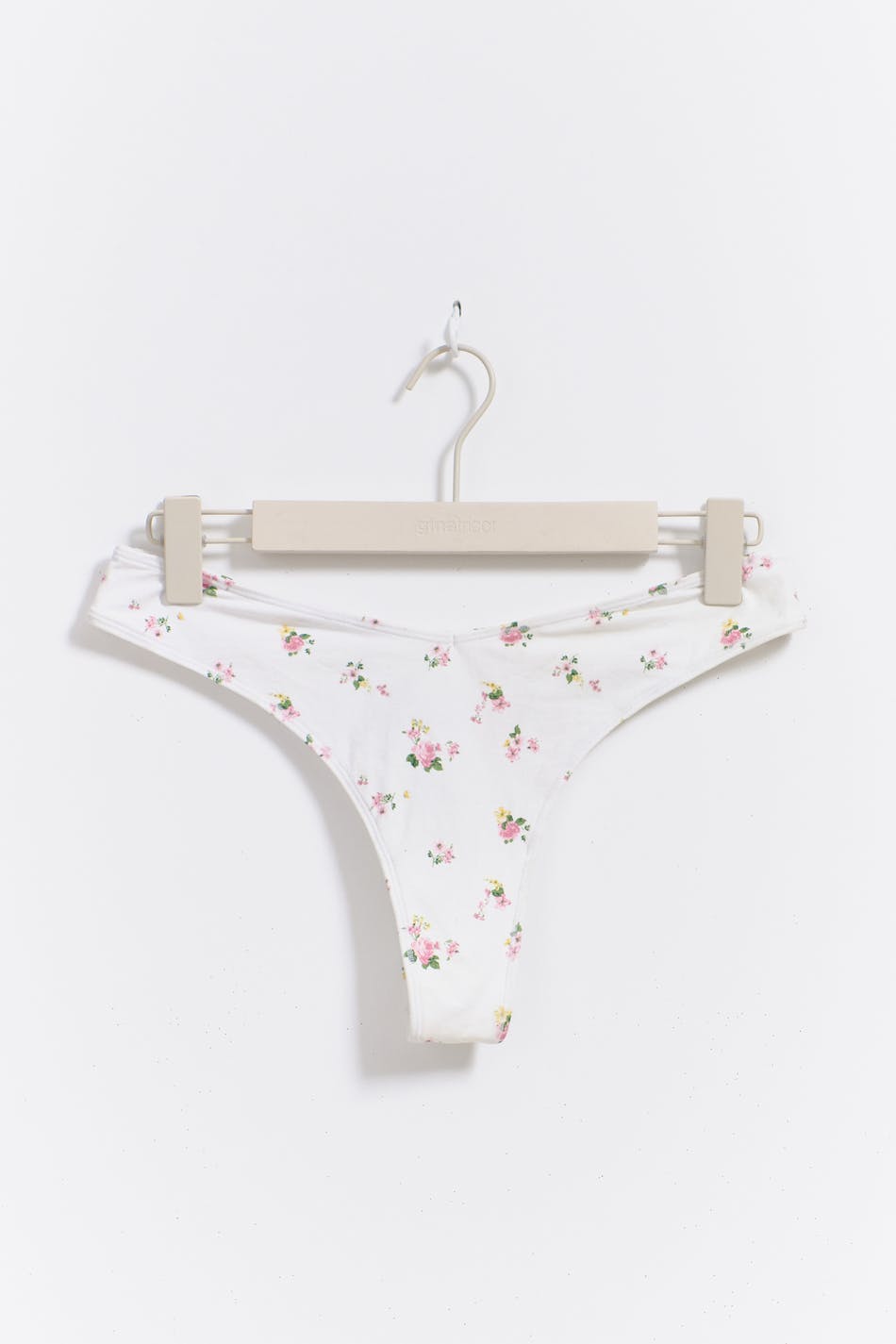 v shaped cotton thong