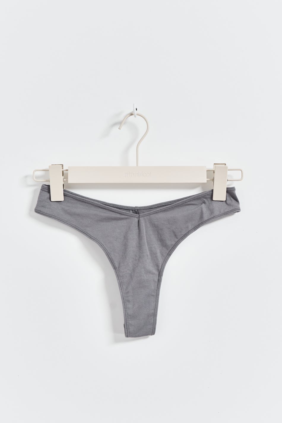 v shaped cotton thong
